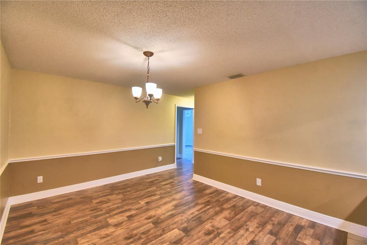 1206 SUSAN LANE — photo 37 of 64