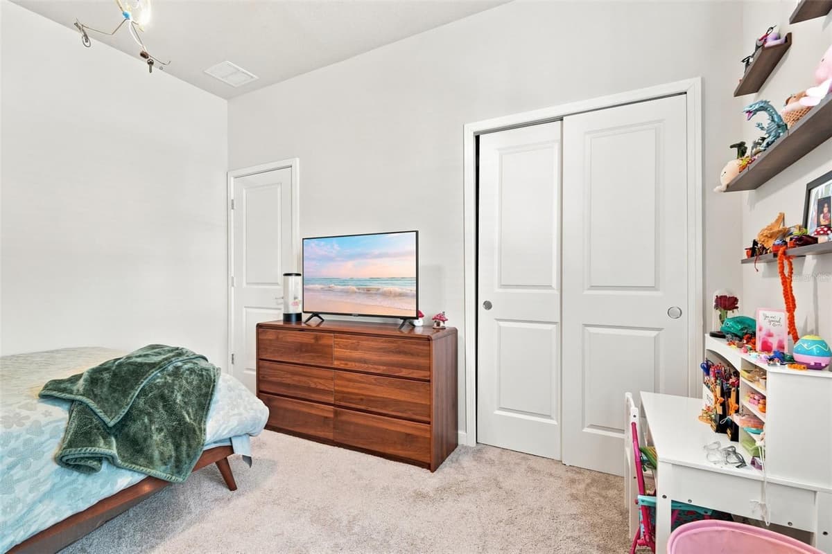 3545 TREETOP STREET — photo 35 of 55
