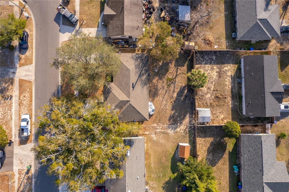 10 CELESTE STREET — photo 7 of 25