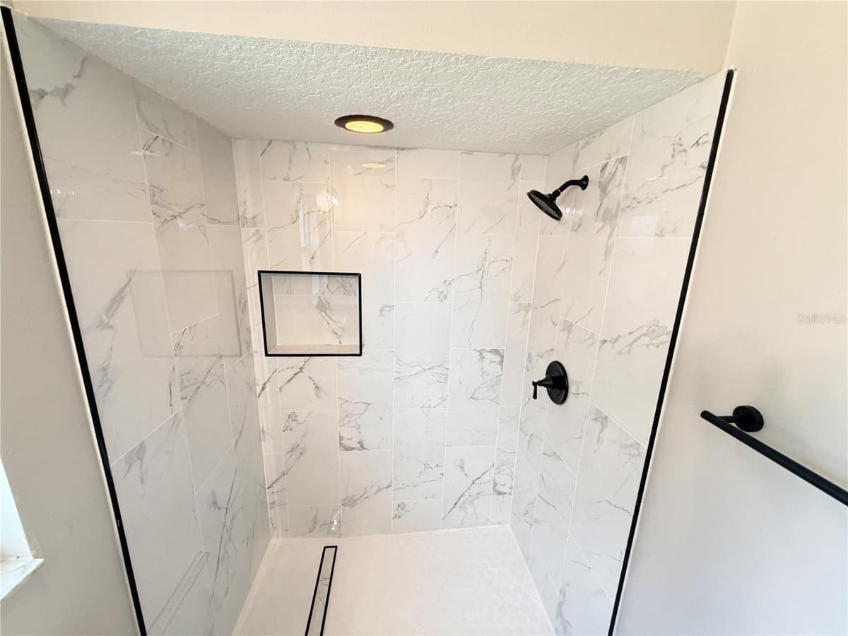 8428 BARK COURT — photo 18 of 37