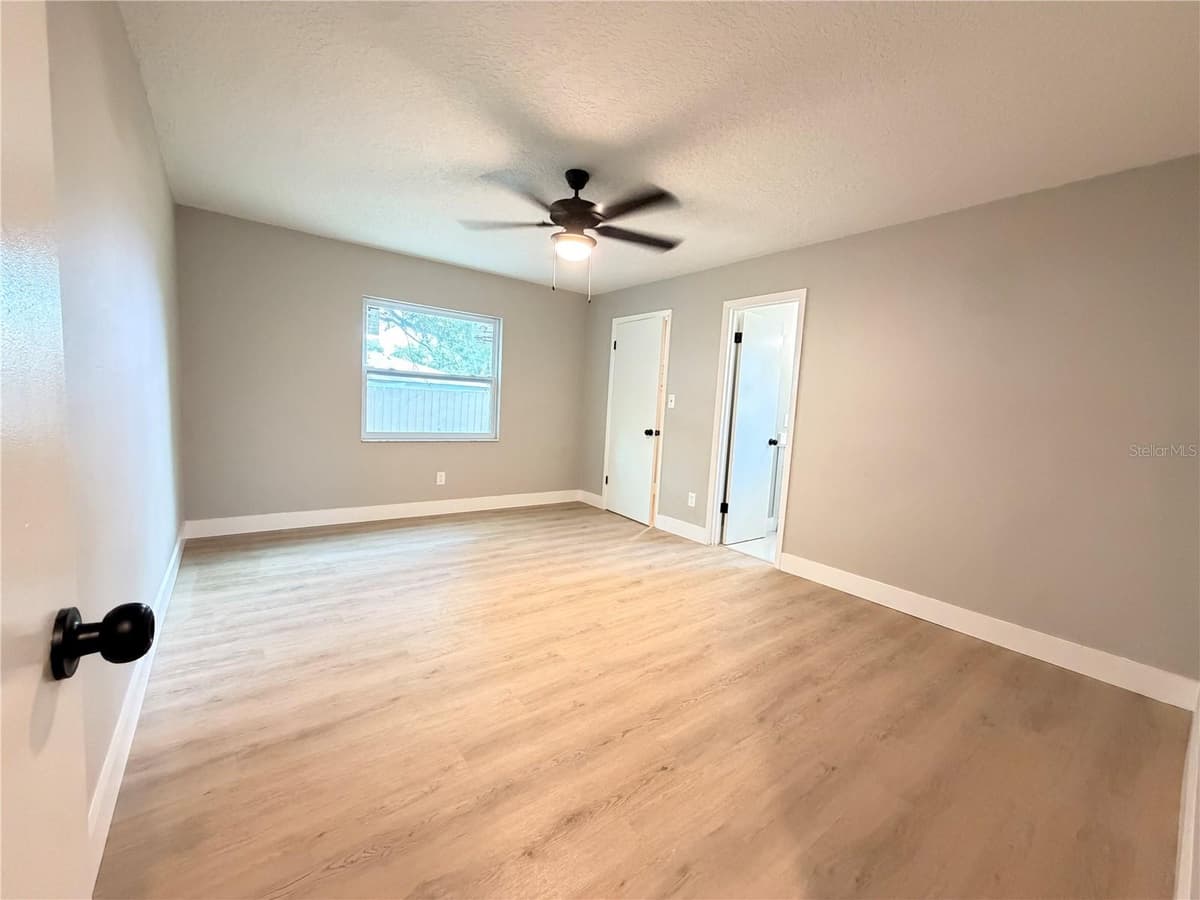 8428 BARK COURT — photo 16 of 37
