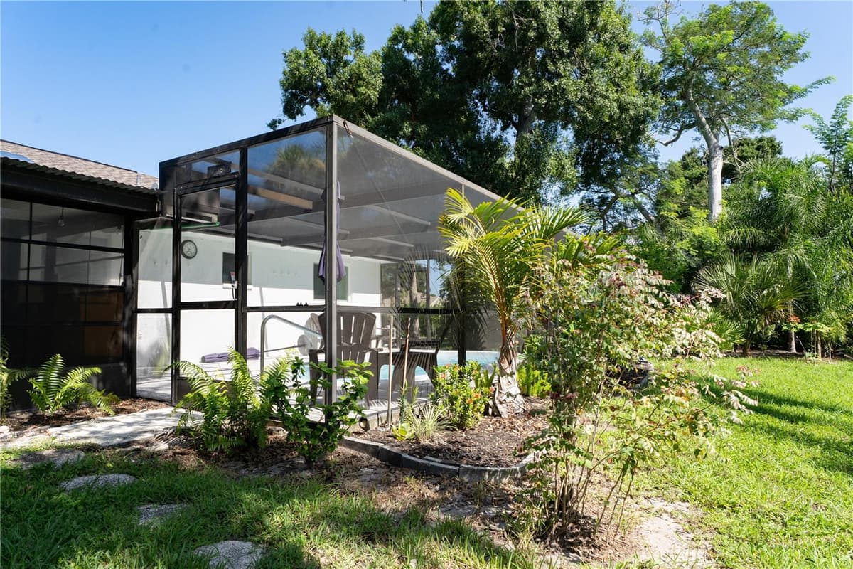 3207 VALENCIA ROAD — photo 6 of 6