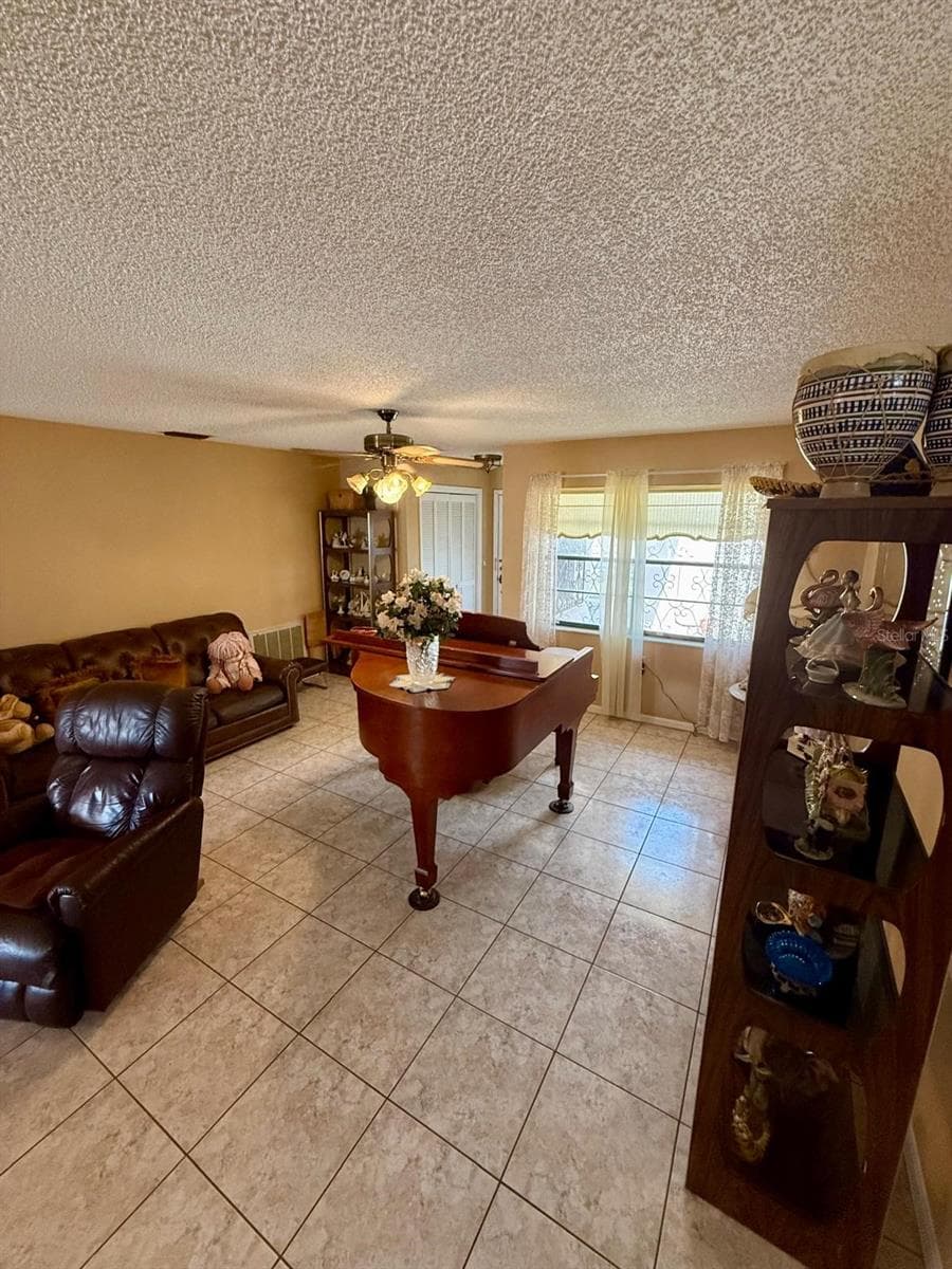 8949 FOREST LAKE DRIVE — photo 8 of 21