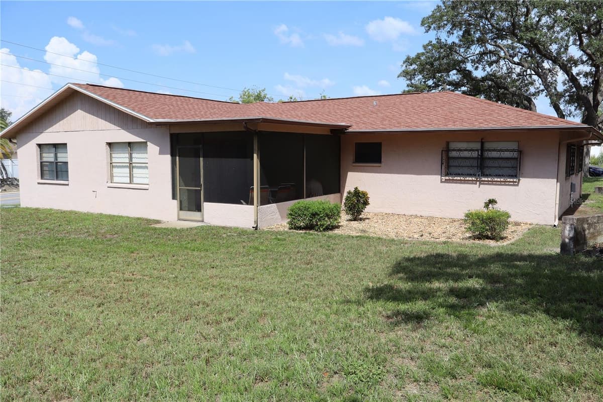 8949 FOREST LAKE DRIVE — photo 4 of 21