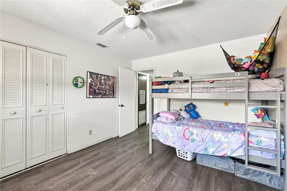 4745 AVON COURT — photo 18 of 36