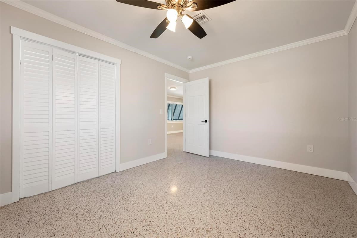 406 88TH AVENUE — photo 31 of 41