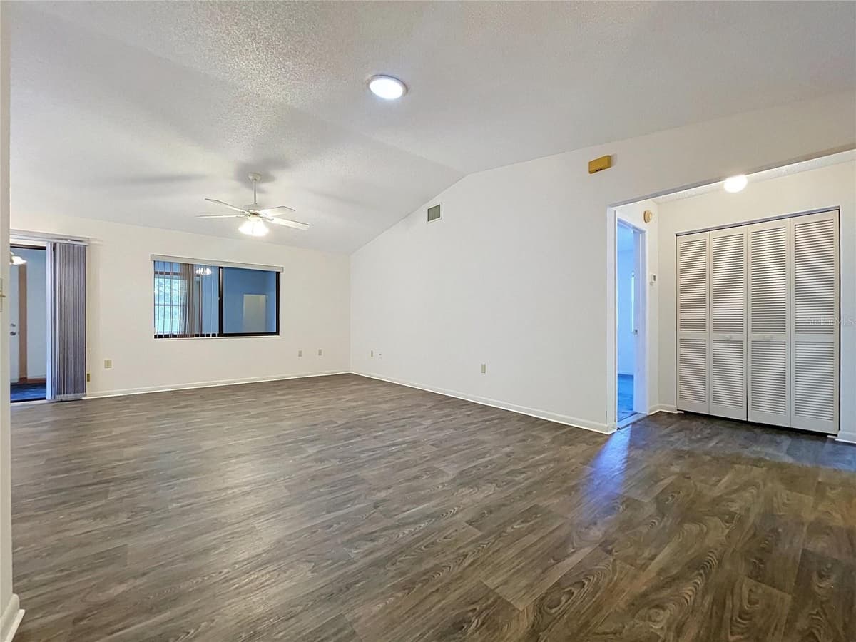 4983 PLEASANT HOLLOW TRAIL — photo 14 of 64
