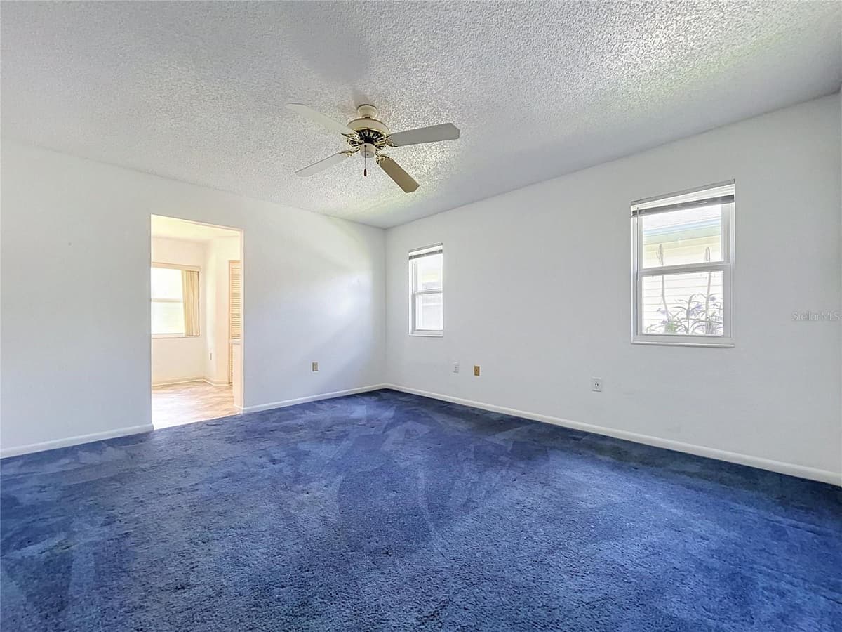 4983 PLEASANT HOLLOW TRAIL — photo 33 of 64