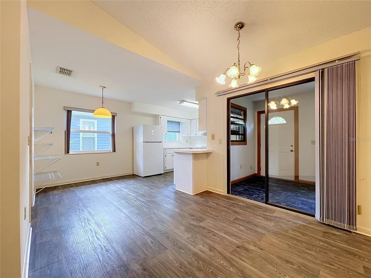 4983 PLEASANT HOLLOW TRAIL — photo 20 of 64