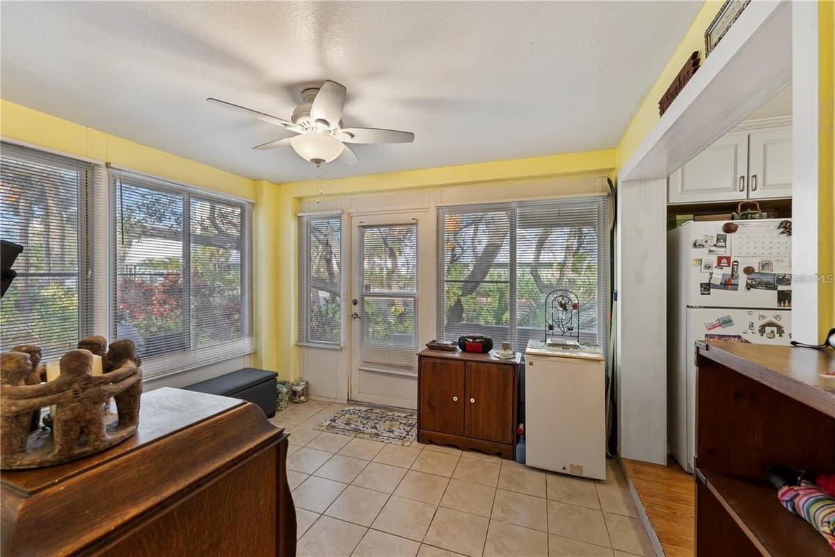 4150 ATLANTIC AVENUE — photo 8 of 35