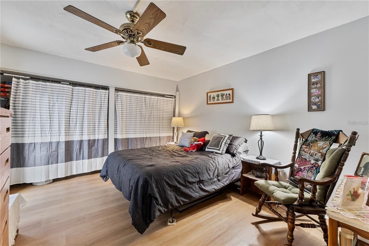 4150 ATLANTIC AVENUE — photo 16 of 35