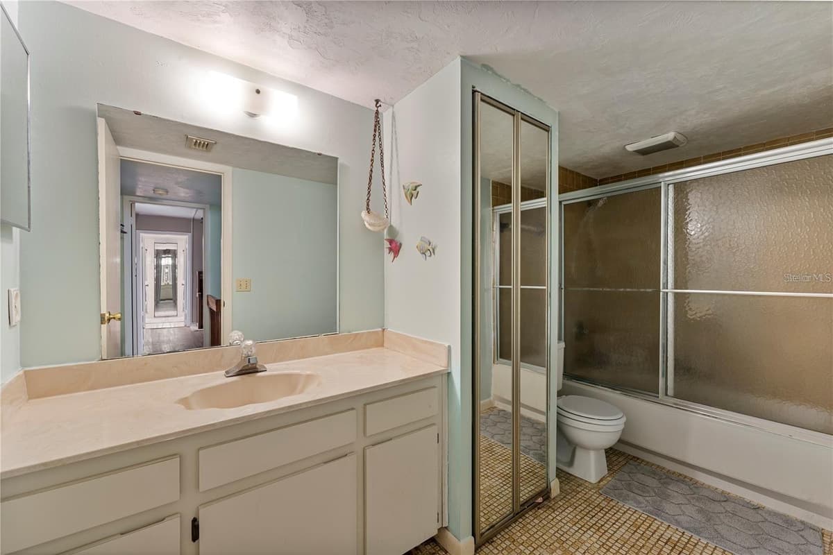 4150 ATLANTIC AVENUE — photo 18 of 35