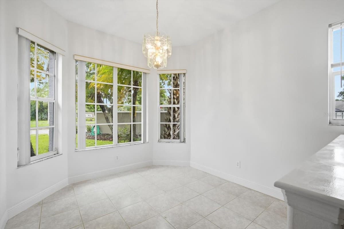 14902 DEVONSHIRE WOODS PLACE — photo 28 of 43