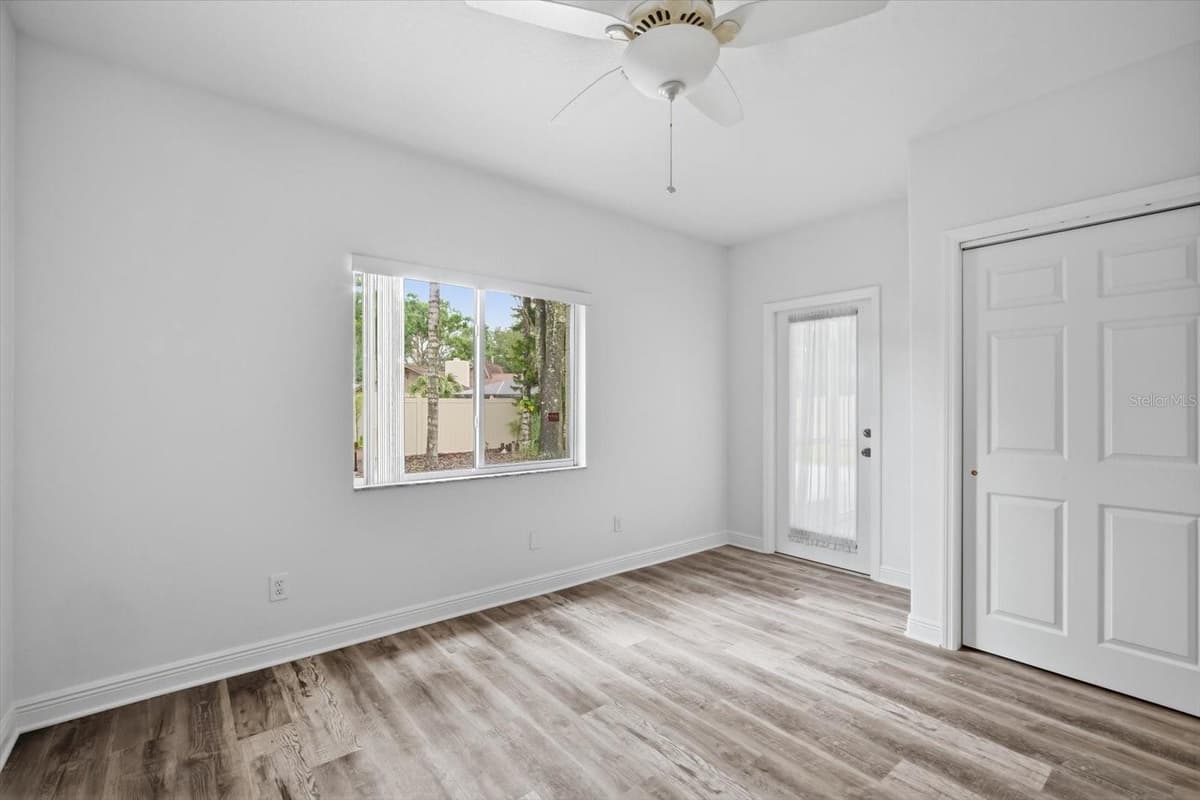 14902 DEVONSHIRE WOODS PLACE — photo 20 of 43