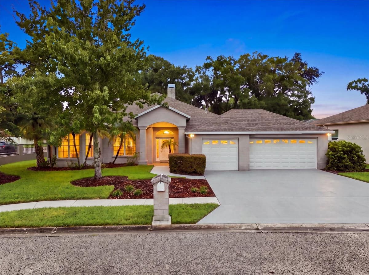 14902 DEVONSHIRE WOODS PLACE — photo 42 of 43