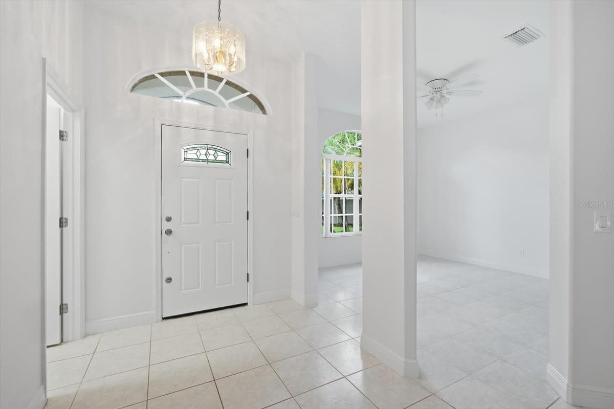 14902 DEVONSHIRE WOODS PLACE — photo 5 of 43
