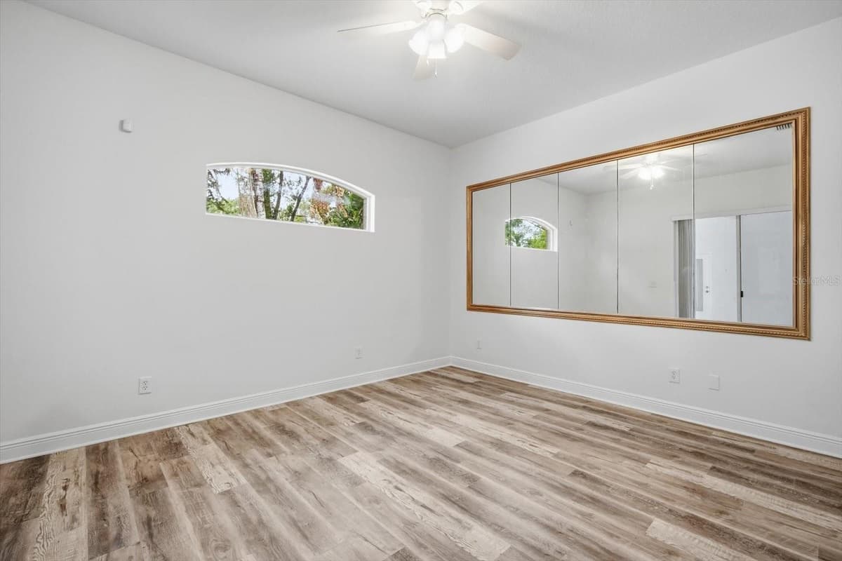 14902 DEVONSHIRE WOODS PLACE — photo 11 of 43