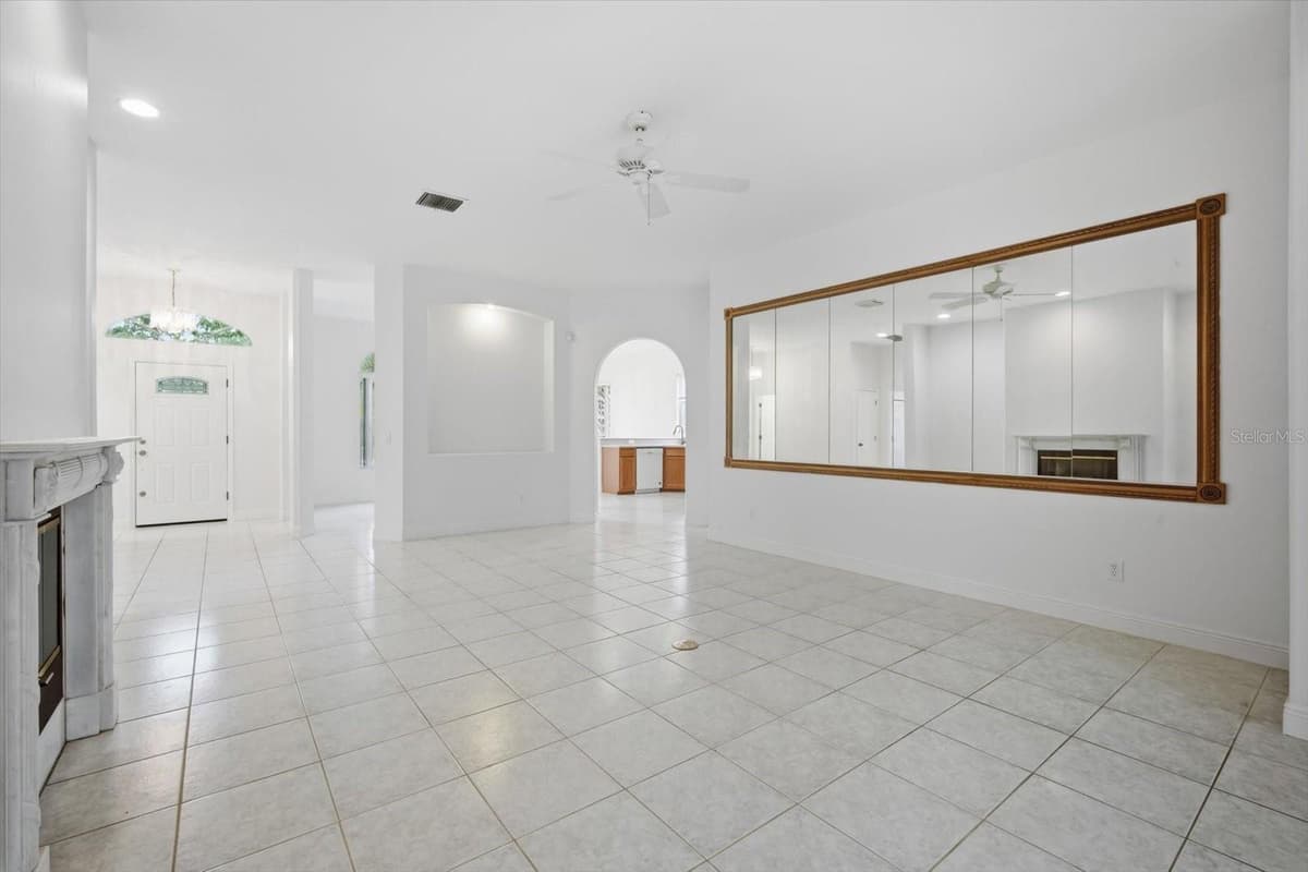 14902 DEVONSHIRE WOODS PLACE — photo 9 of 43