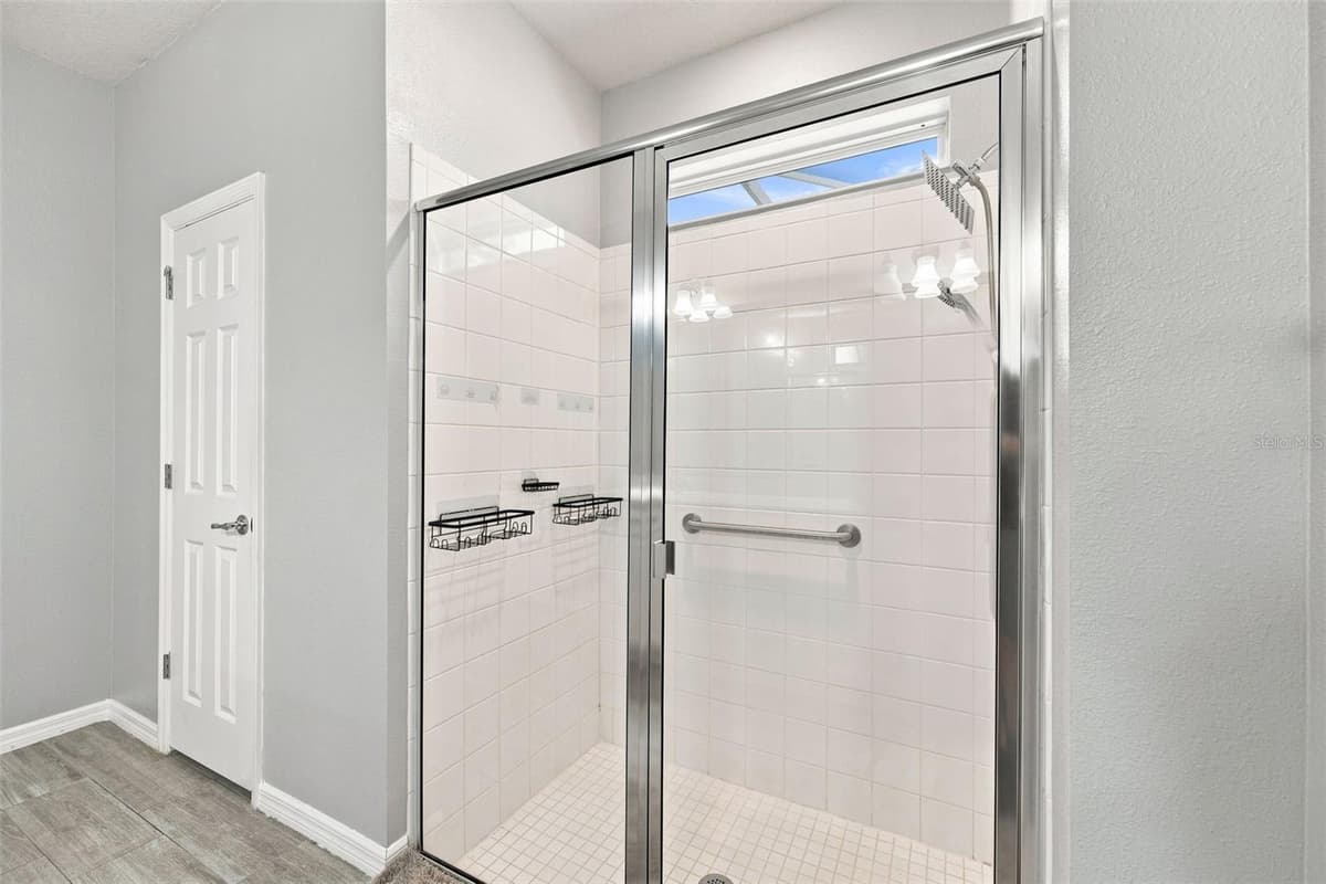 18359 CORTES CREEK BOULEVARD — photo 14 of 56