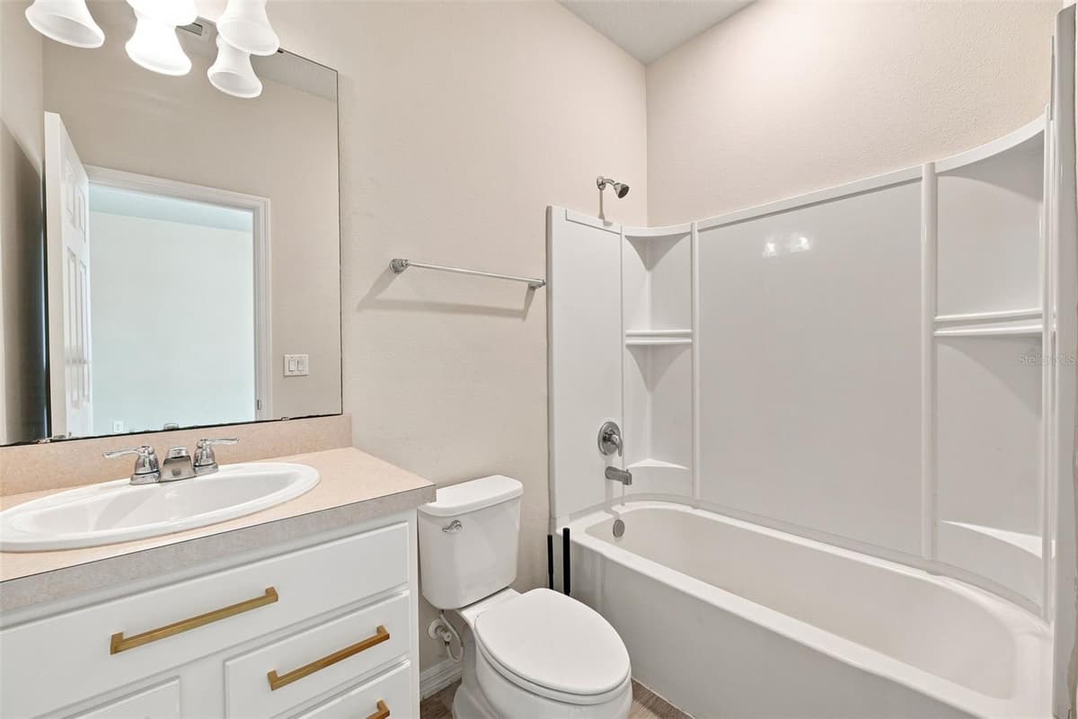 18359 CORTES CREEK BOULEVARD — photo 22 of 56
