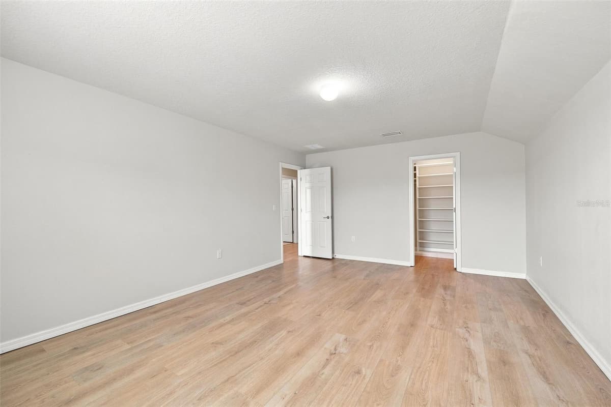 18359 CORTES CREEK BOULEVARD — photo 36 of 56