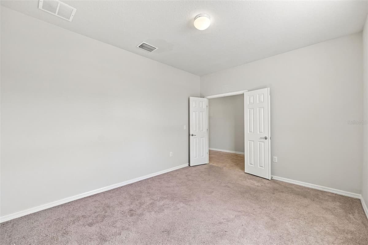 18359 CORTES CREEK BOULEVARD — photo 26 of 56