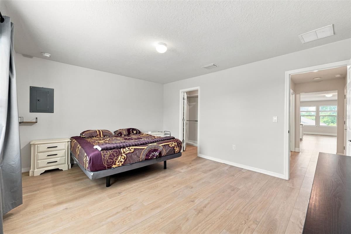 18359 CORTES CREEK BOULEVARD — photo 38 of 56