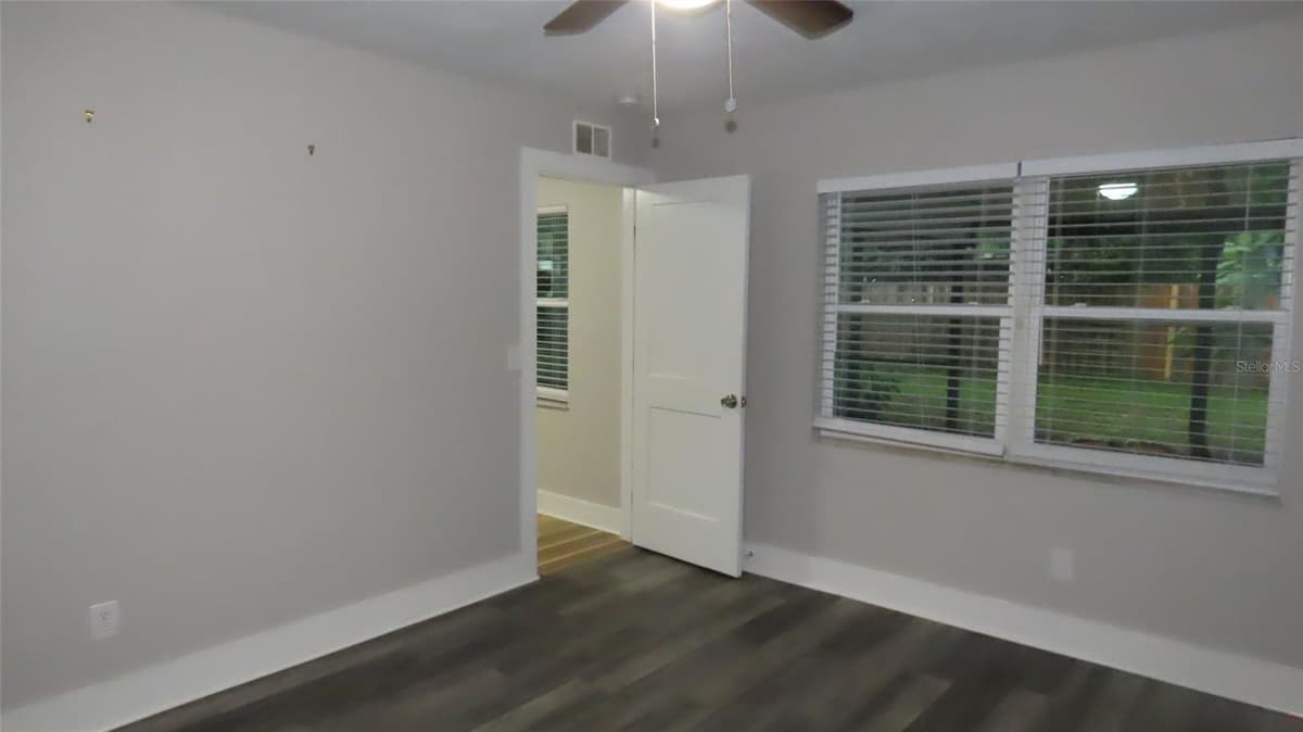 7515 WINGING WAY DRIVE — photo 10 of 30