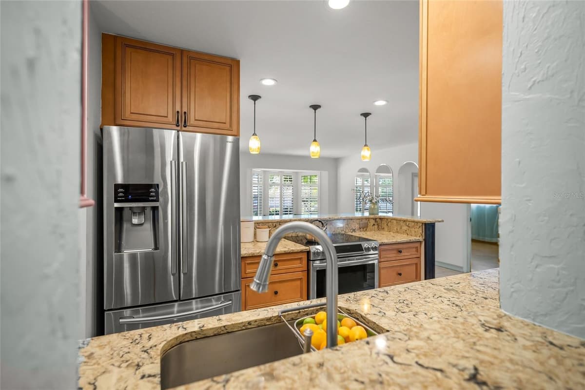 648 DUKE ROAD — photo 4 of 53