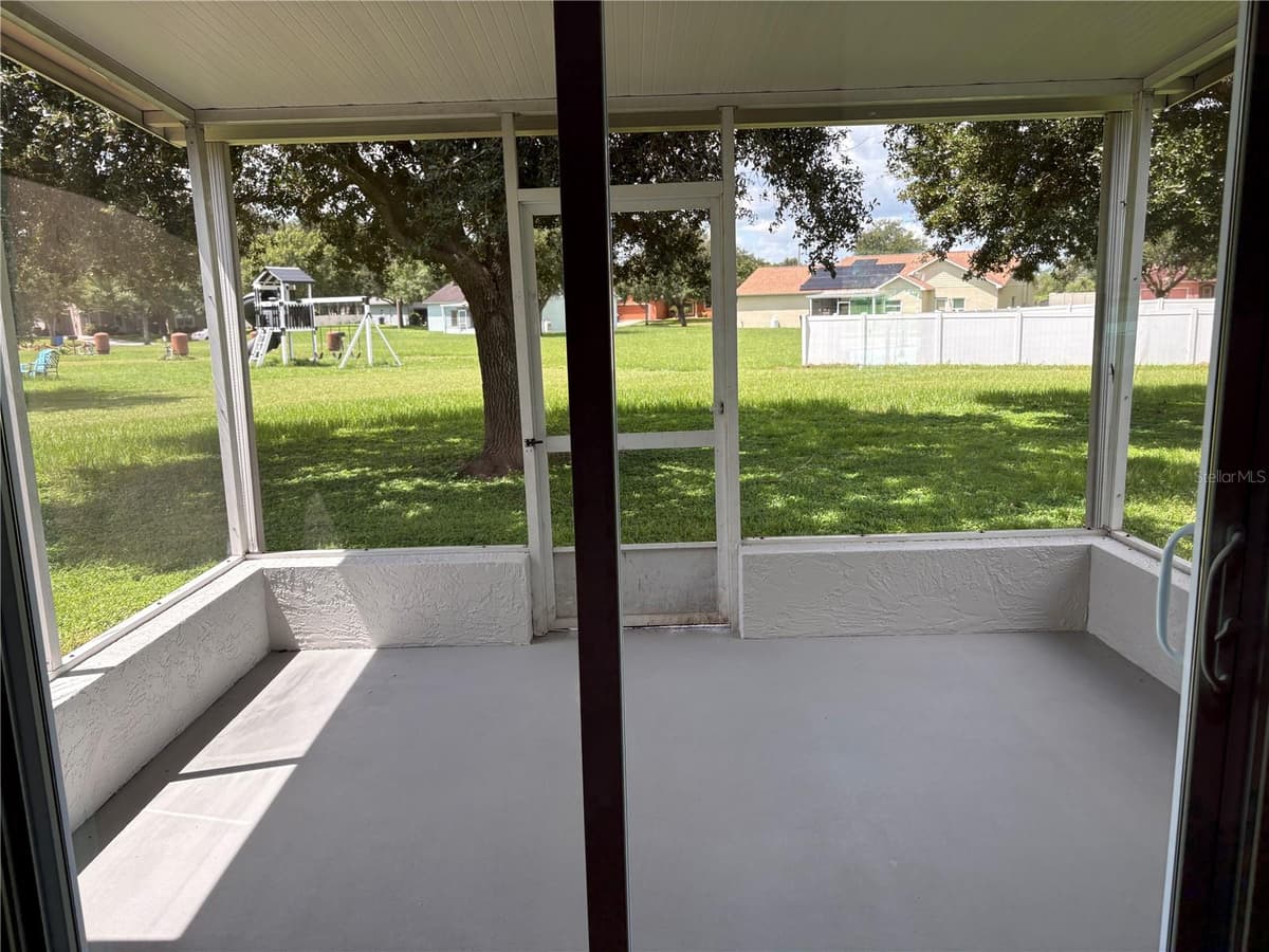 1415 CRISTO REY PLACE — photo 18 of 25