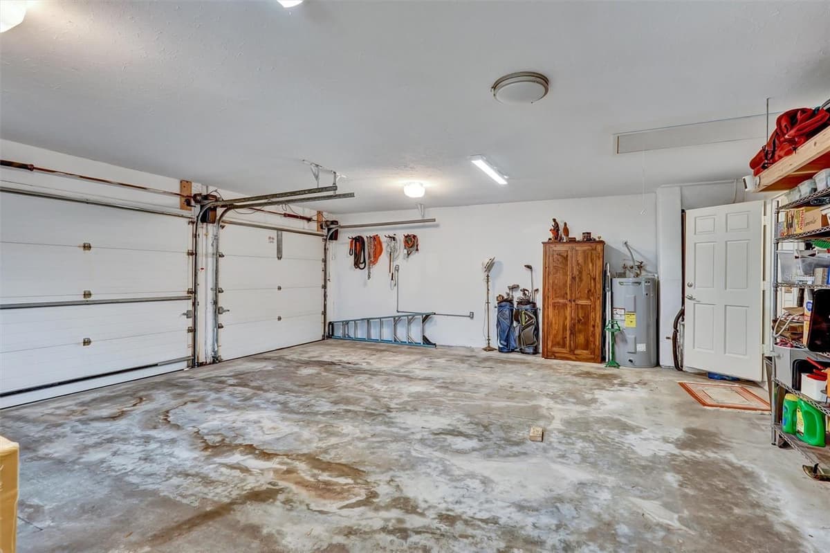 7913 BROADMOOR PINES BOULEVARD — photo 41 of 59