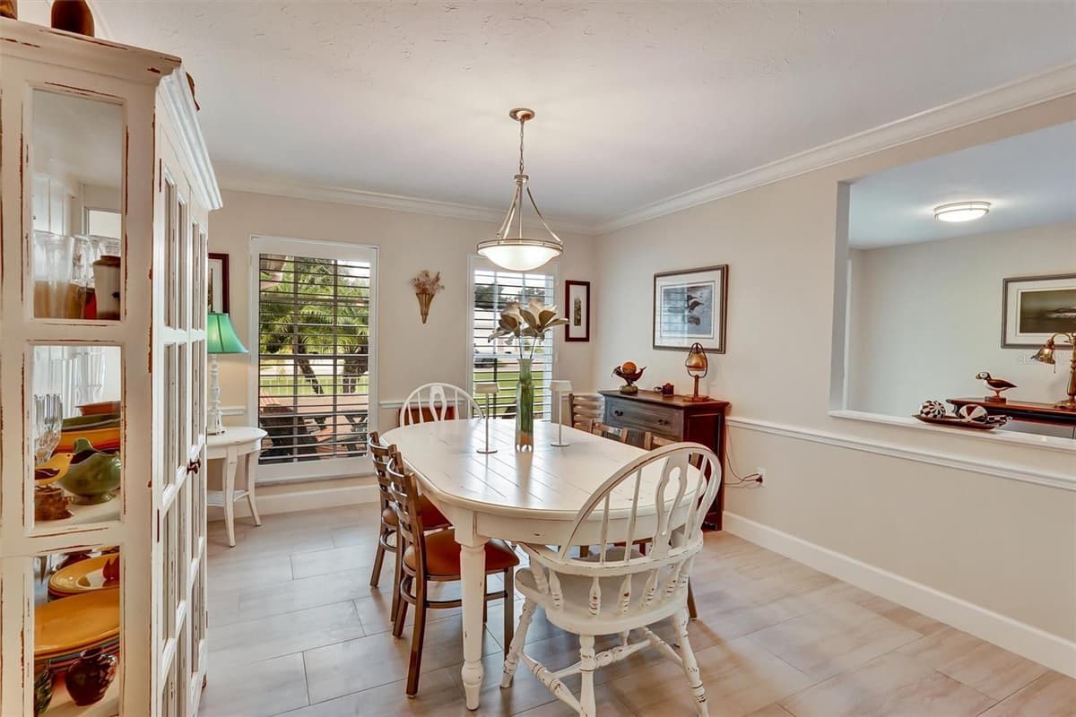 7913 BROADMOOR PINES BOULEVARD — photo 24 of 59