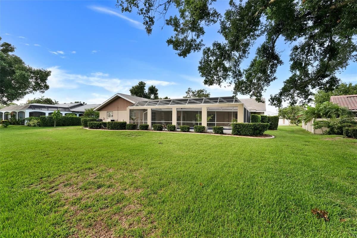 7913 BROADMOOR PINES BOULEVARD — photo 51 of 59