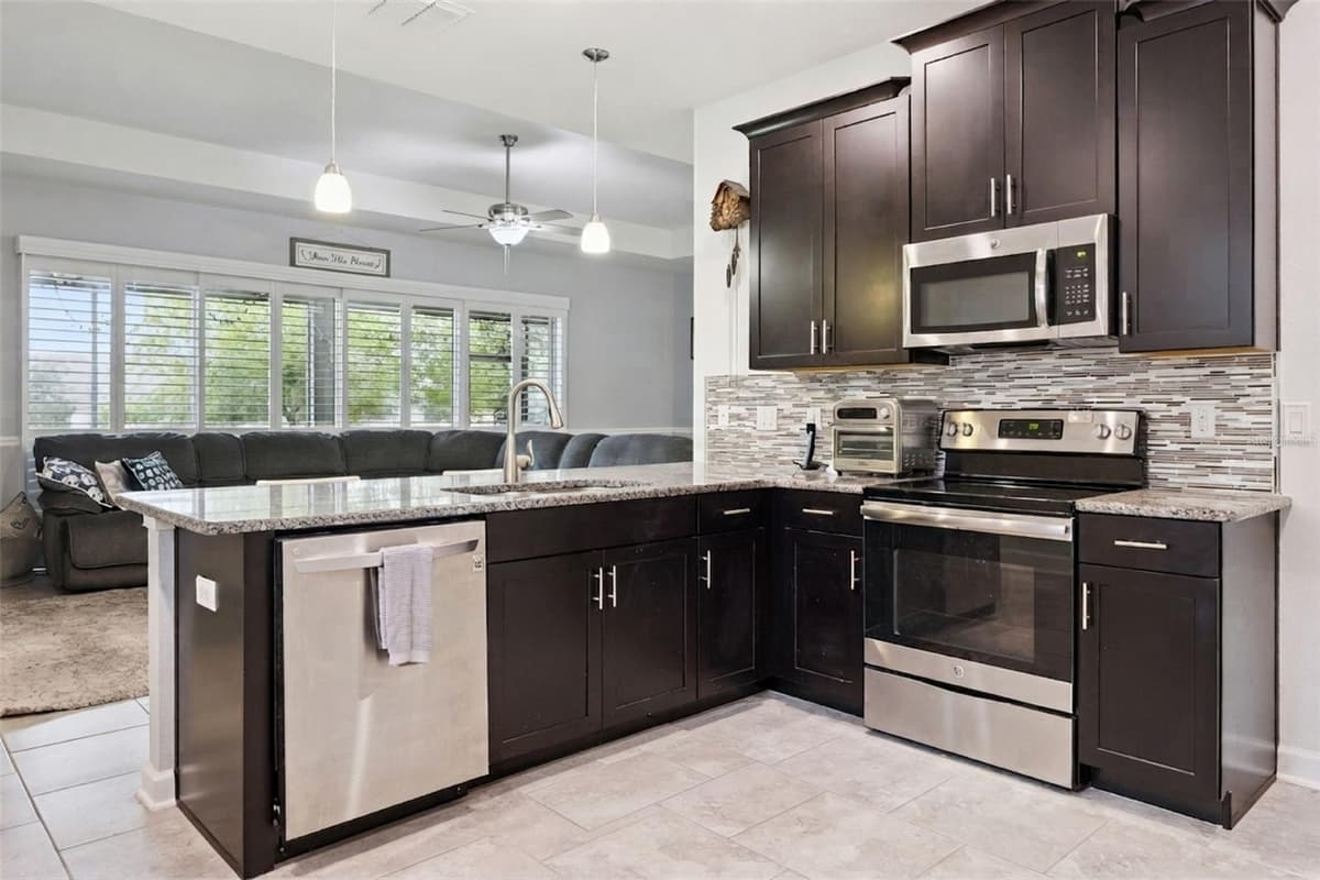 3516 KINLEY BROOKE LANE — photo 7 of 63