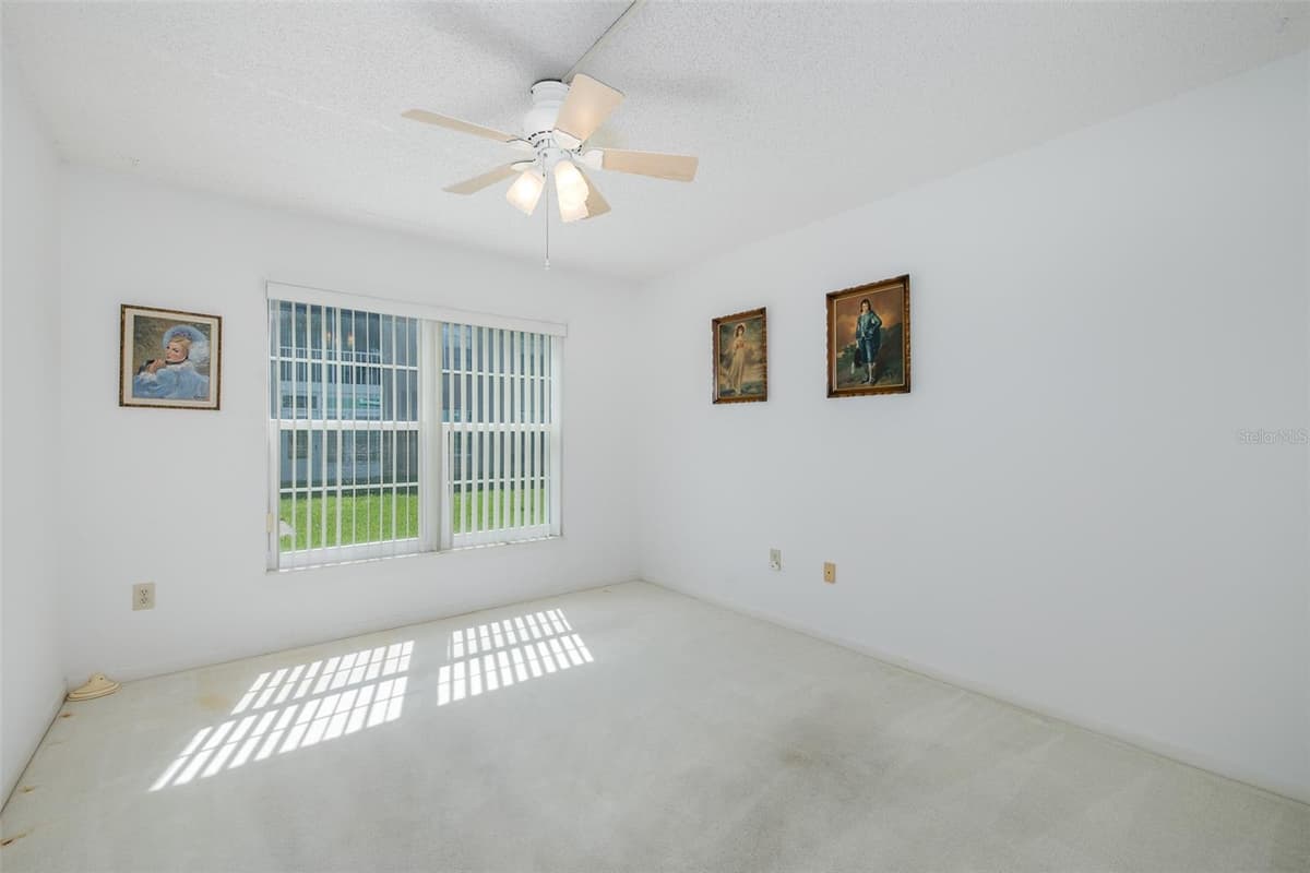 4804 MYRTLE OAK DRIVE — photo 19 of 35