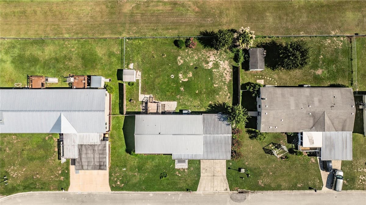 487 LINDSEY DRIVE — photo 33 of 49