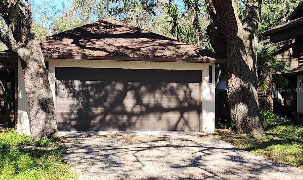 4512 SWEETWATER LAKE DRIVE — photo 2 of 17