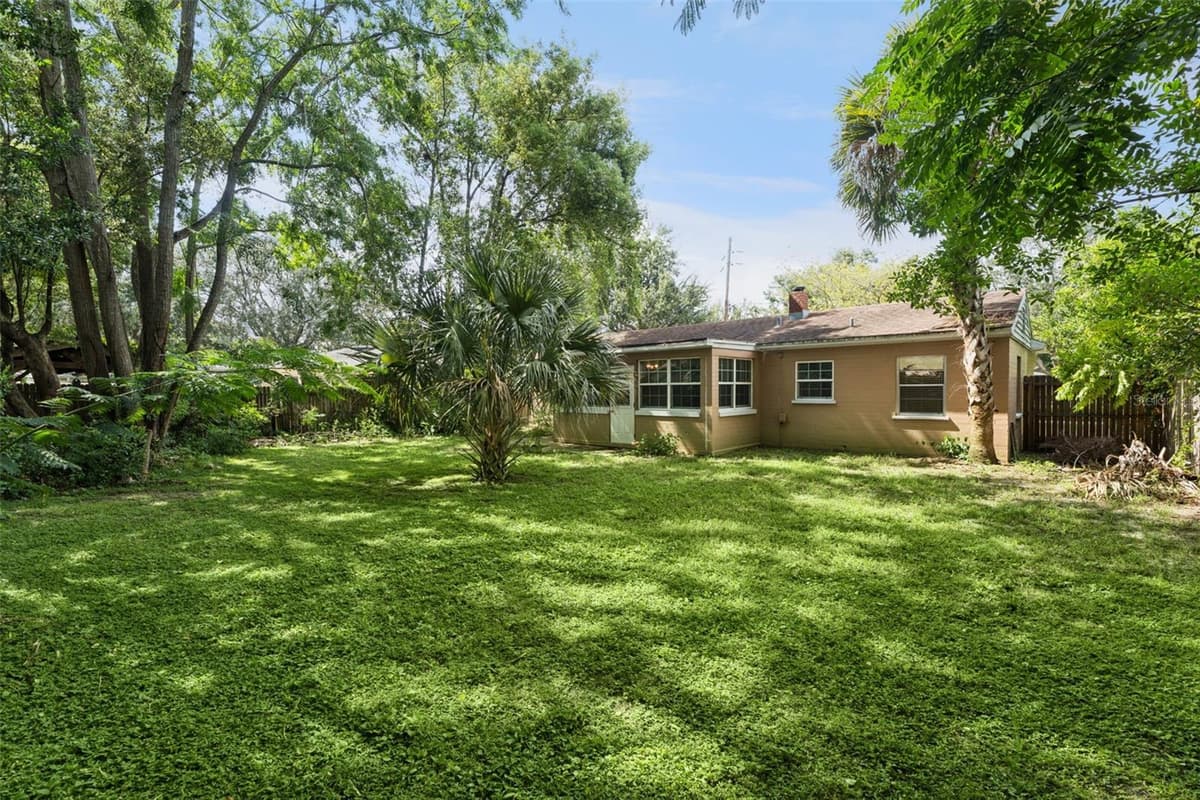 1904 VALENCIA ROAD — photo 14 of 14