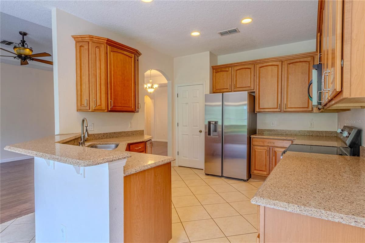 10462 WILLOW RIDGE LOOP — photo 13 of 37