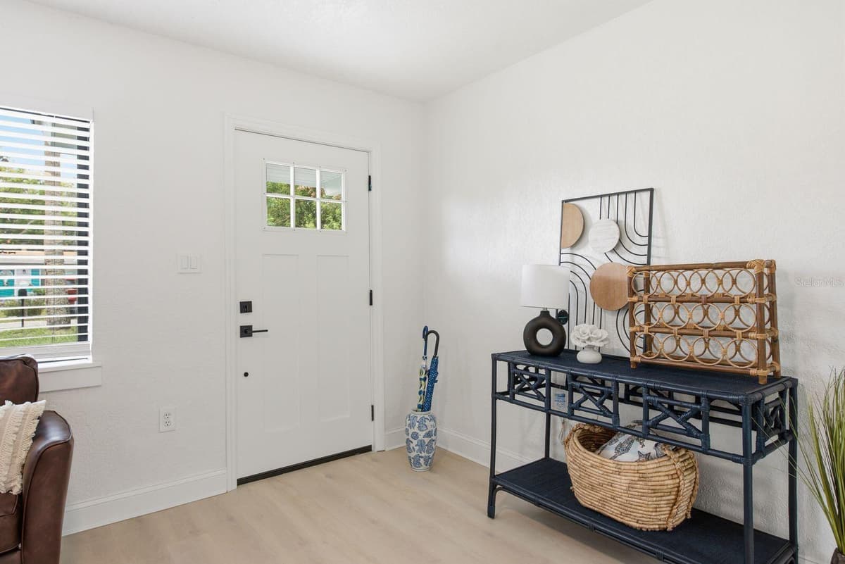 5307 BERKLEY ROAD — photo 3 of 26