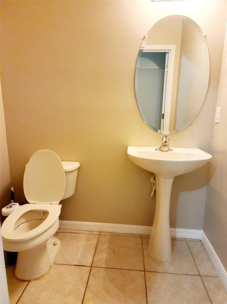14448 PLEACH STREET — photo 7 of 11