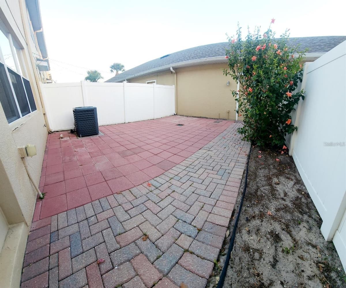 14448 PLEACH STREET — photo 11 of 11