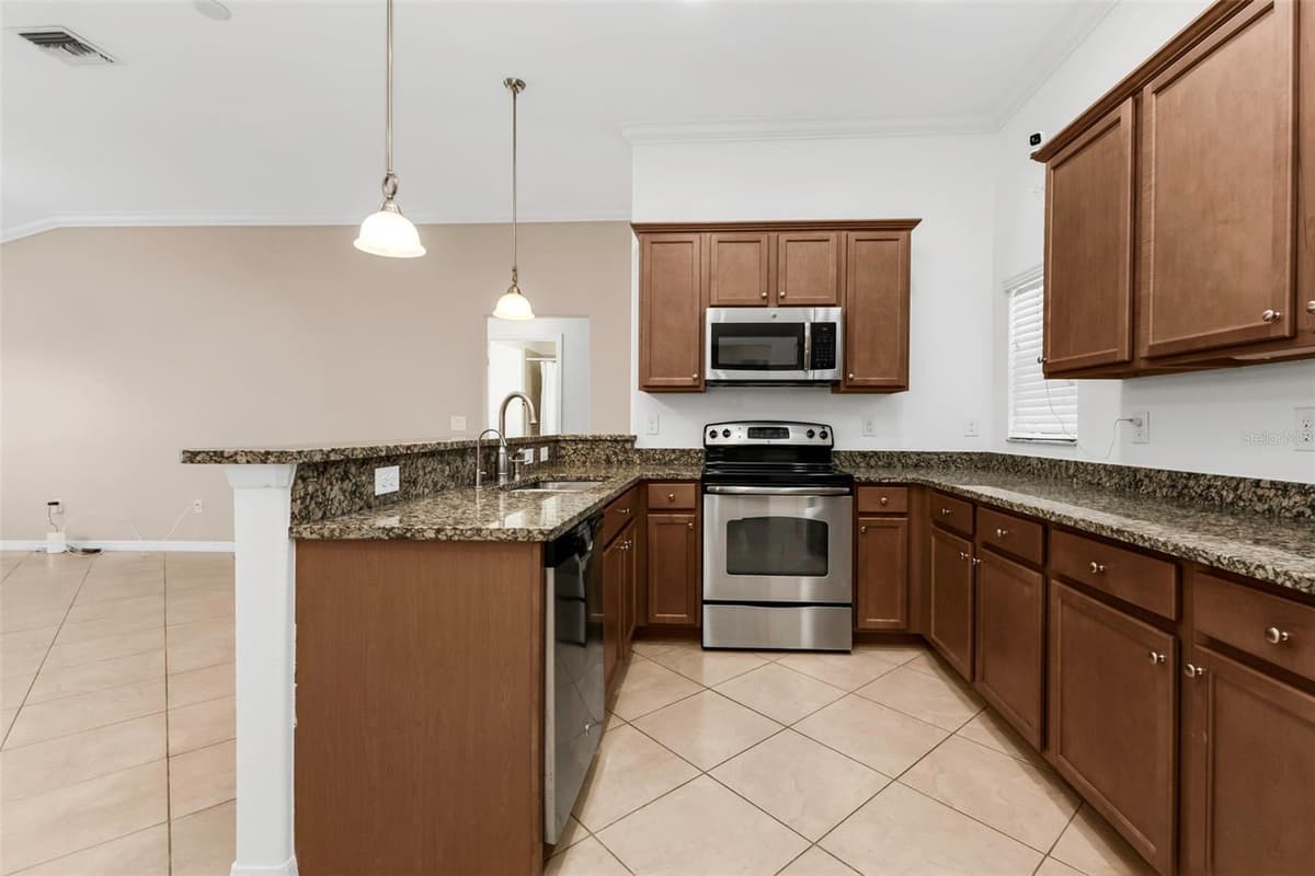 11672 ANHINGA AVENUE — photo 13 of 64