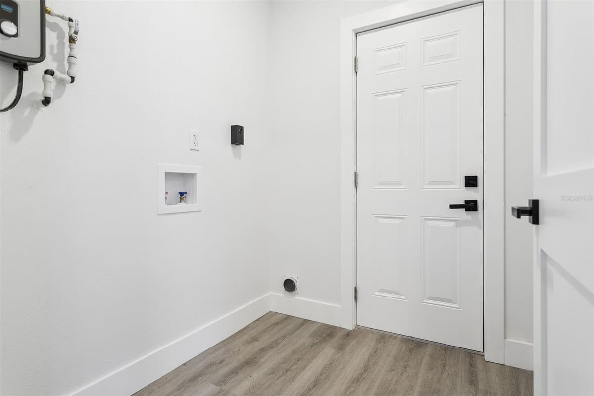 540 MILWAUKEE AVENUE — photo 21 of 23