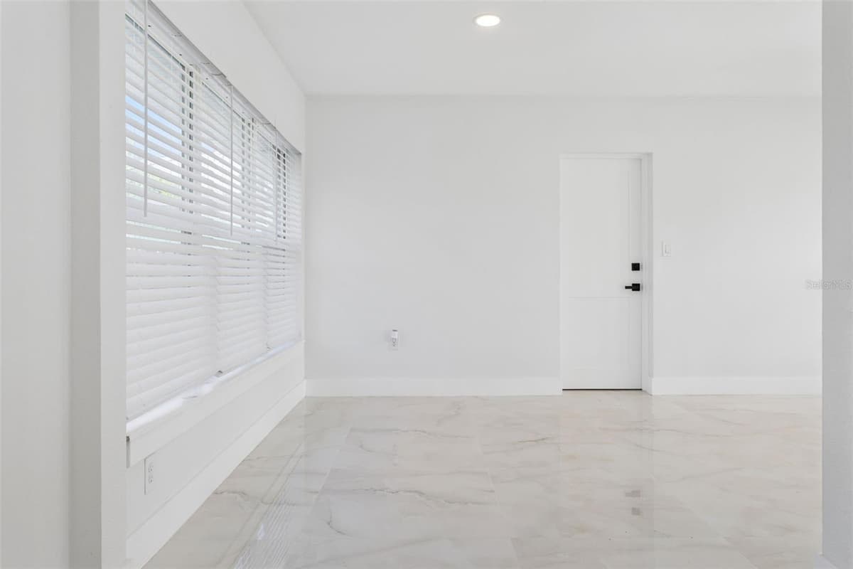 540 MILWAUKEE AVENUE — photo 11 of 23