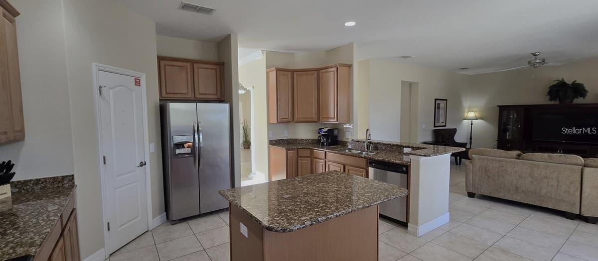 844 SUFFOLK PLACE — photo 10 of 40