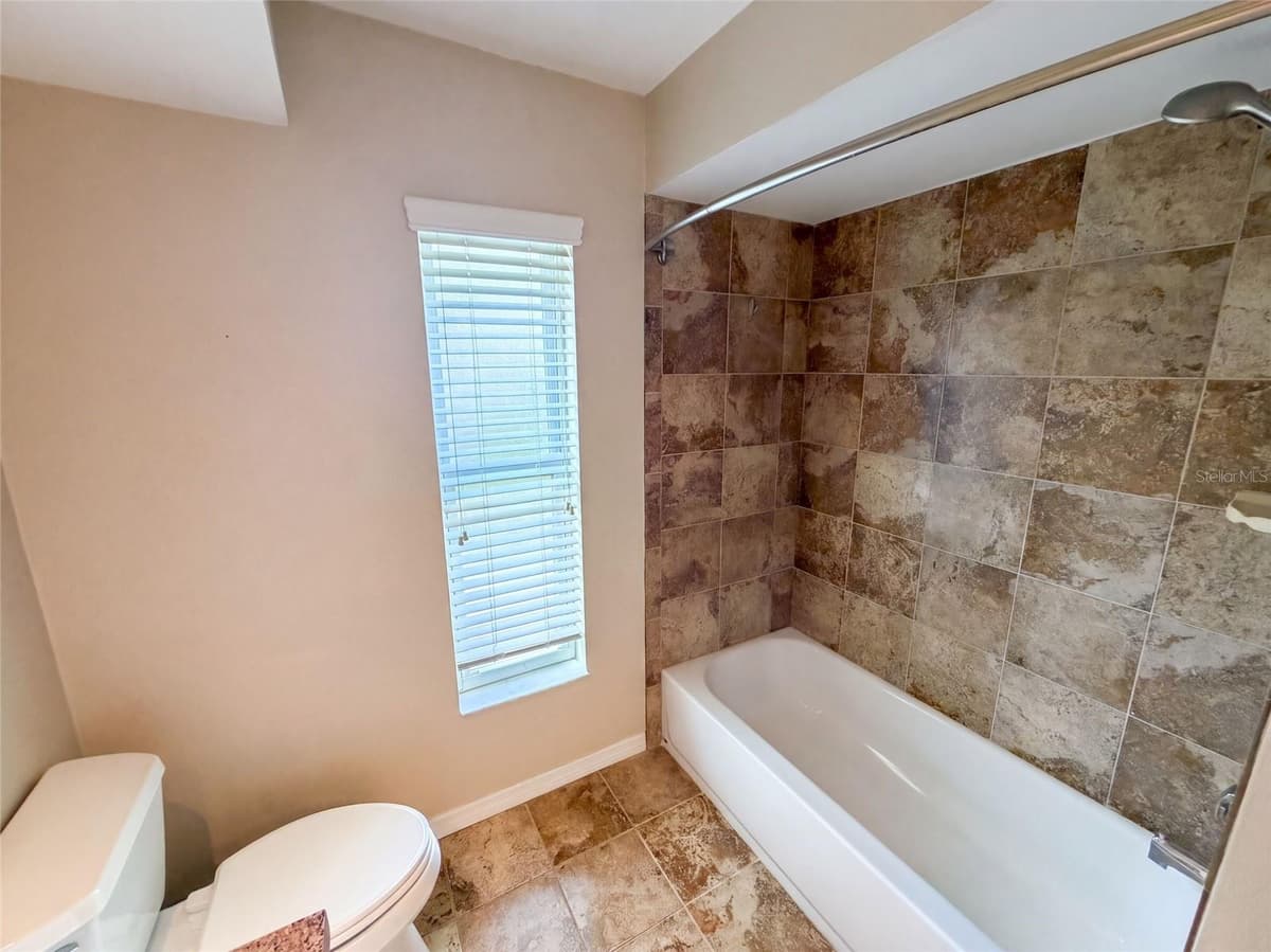 4573 BAYRIDGE COURT — photo 30 of 43