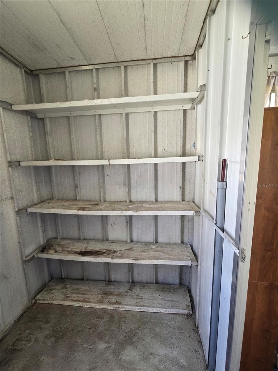 6336 WEALTHY LANE — photo 24 of 45
