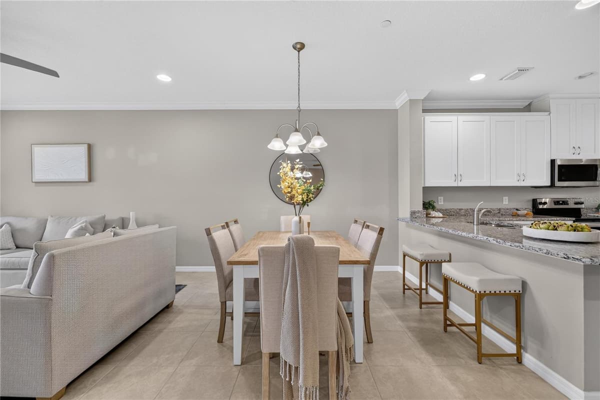 13737 MESSINA LOOP — photo 9 of 30