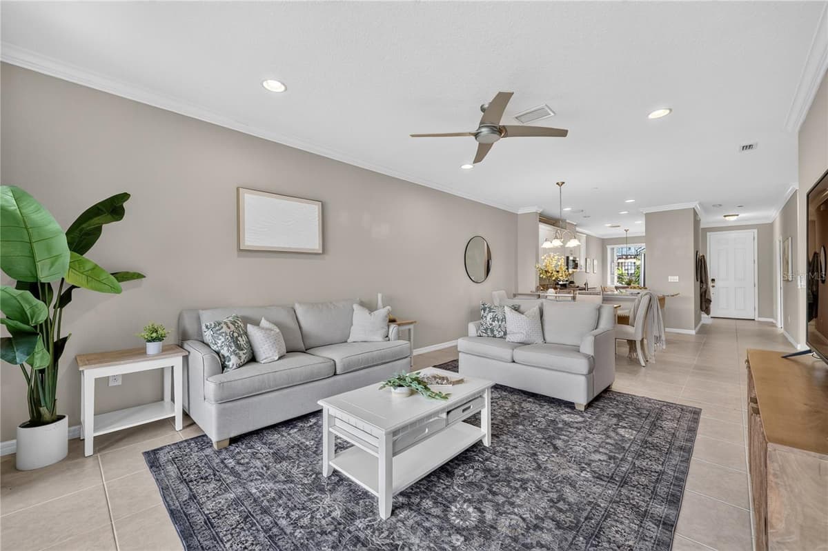 13737 MESSINA LOOP — photo 11 of 30
